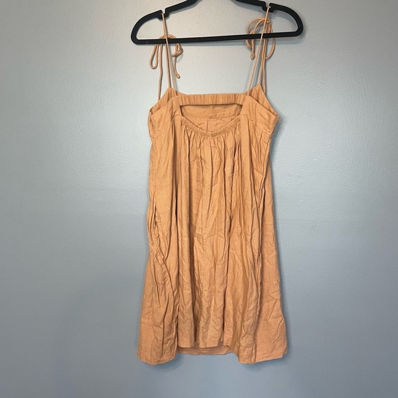 Abercrombie & Fitch Linen Tie Strap Trapeze Mini Dress Cut out back melon - Picture 7 of 15